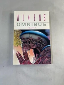 Aliens Omnibus Volume 5 Graphic Novel Dark Horse 2008 Sci-Fi - Imagen 1 de 5