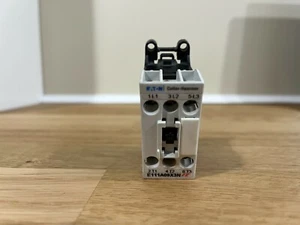 Eaton E111A09X3N Non-Reversing Motor Contactor 3-Pole 24VDC, 575VAC, 9A, 4kW - Picture 1 of 5