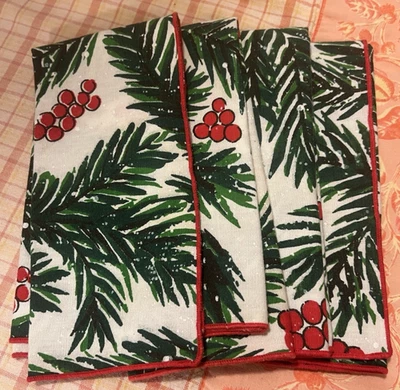 Juego De Colección De 4 Servilletas De Navidad Vacaciones Pino Bayas Acebo Patrón Paño Foto 1 de 4