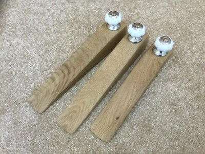 3 x Türstopper / Keile Altholz Eiche gewachst Keramik Knauf freistehend Handarbeit  - Bild 1 von 4