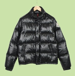 moncler everest