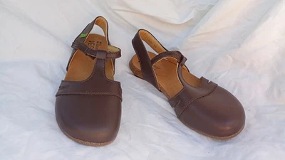 Like New 39EU 8AU WM El Naturalista Vegan Brown Slingback Sandals Made in Spain - image 1 of 4
