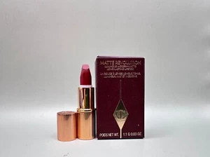 NUEVO EN CAJA Lápiz labial Charlotte Tilbury Matte Revolution Mini WALK OF NO SHAME 1,1 g - Imagen 1 de 1