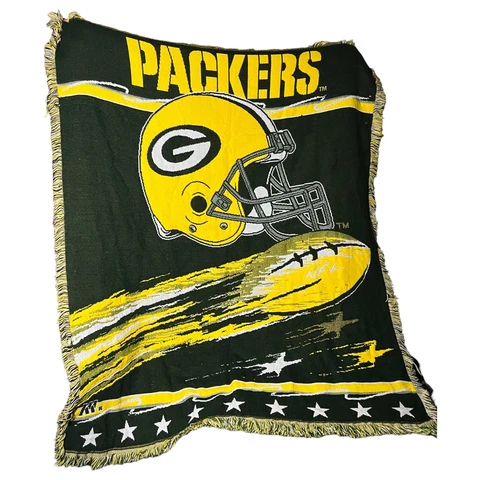 Green Bay Packers NFL Football Tapestry Throw Blanket Northwest Company 48 x 58” Cover