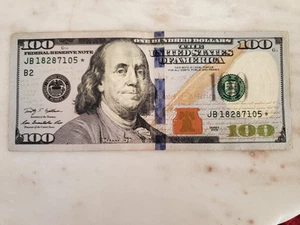 2009  Series 100 Dollar Bill Note Star JB 18287105* - Picture 1 of 2