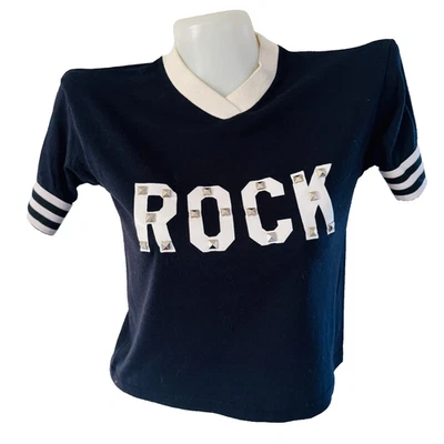 Camiseta Babydoll Y2K De Colección HOT TOPIC Punk Rock ESTUDDED Vinilo Blanco Rayas Timbre Foto 1 de 4