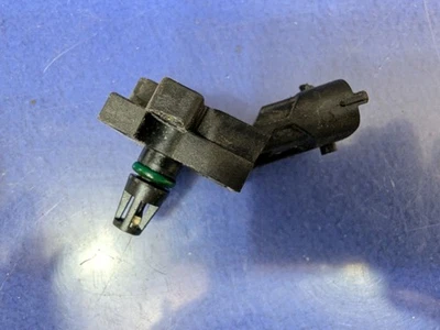 oem jaguar 2012-2017 LAND ROVER RANGE ROVER EVOQUE MAP / Boost Pressure Sensor - Image 1 of 4
