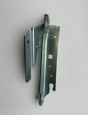 For FERRARI 458 488 GTB SPIDER LEFT FRONT BONNET HOOD HINGE OEM:84632900 - Image 1 of 4