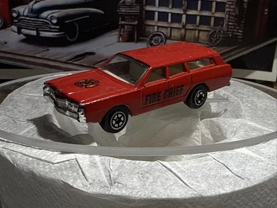 De colección Yatming - Ford Fire Chief Red Station Wagon Estate Car - Rojo - No. 1015 Foto 1 de 4