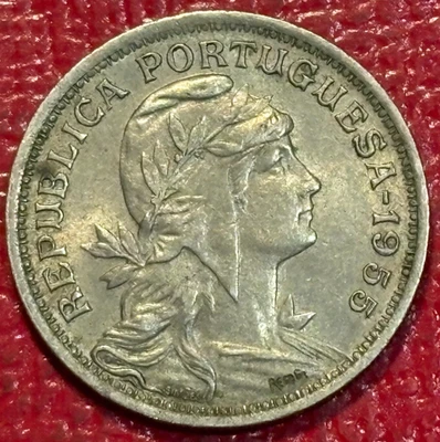 MONEDA DE 50 CENTAVOS PORTUGAL 1955 ALTA CALIDAD XF+-NOV343 Foto 1 de 2