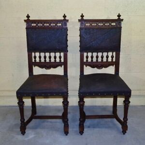 antica coppia di sedie Luigi Filippo 1850 in noce massello  con cuoio lavorato