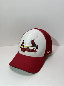Nike DriFit St Louis Cardinals Rojo Blanco Trucker Gorra Sombrero Clásico99 Ajustado L/XL - Imagen 1 de 9