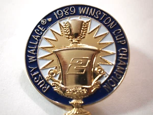 Rusty Wallace 1989 Winstan Cup Champion  Racing Lapel Pin Vintage (Ex-lg) - Picture 1 of 2