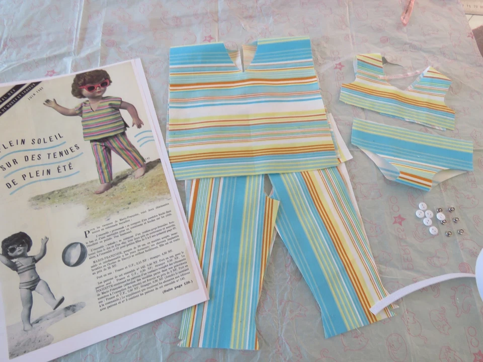 kit vêtement poupée modes et travaux Françoise juin 1962 - Photo 1/1