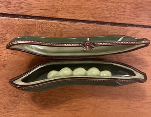 Limoges France Porcelain Rochard Trinket Box Peas In Pod Peint Main - Picture 1 of 5