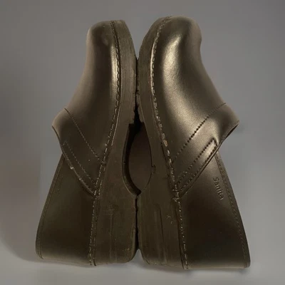 DANISH CLOGS SANITA ORIG BRAND WMNS SZ 9.5-10 WORK SHOES NURSE CHEF COMFY FEET! - Image 1 of 4
