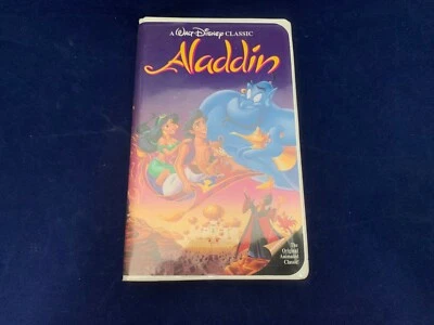 Walt Disneys Classic Alladin VHS Black Diamond The Classics PreOwned Original - Image 1 of 4