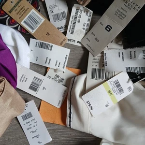 Posten neu aus altem Lagerbestand Damenbekleidung 13 Teile neu mit Etikett Kleid Rock Hosen Wiederverkäufer Großhandel - Bild 1 von 17