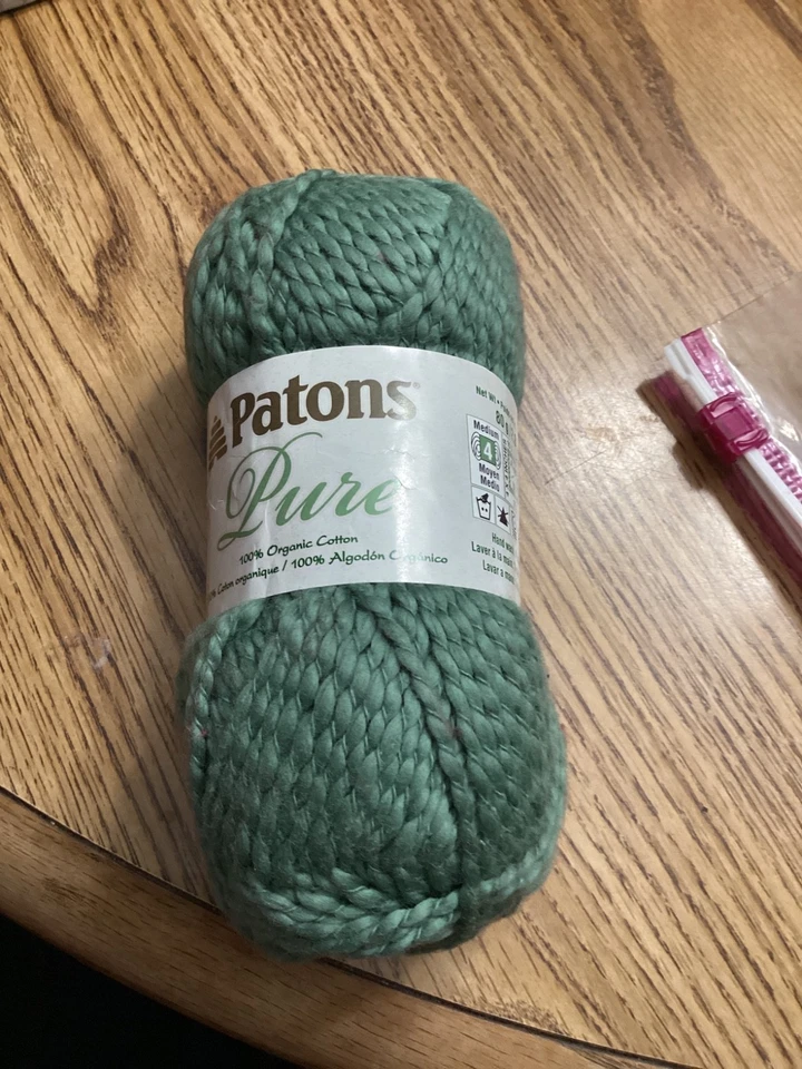 Helecho de hilo de algodón orgánico puro Patons comparado con la marca Natures Choice Lion Foto 1 de 1