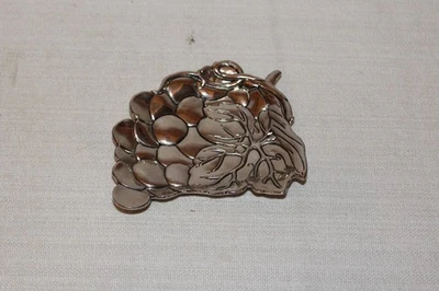 Ganz Grape Silver Metal Spoon Holder - Image 1 of 3