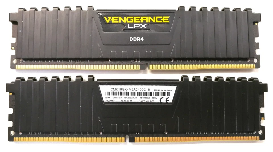 corsair vengeance lpx 16gb 2x 8 gb ddr4 2400 USED - Image 1 of 1