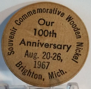 Ficha comercial conmemorativa del centenario de Brighton Michigan 1967 de madera y níquel rara - Imagen 1 de 4