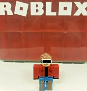 Roblox Series 1 Keith Mini Figure  - Picture 1 of 3