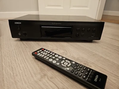Denon DCD-720AE CD Player Hifi Separate With Remote Control  - Image 1 of 4