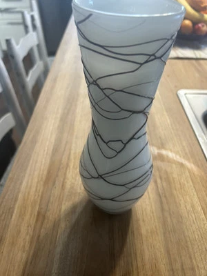 Абстрактное стекло белый с черный Drizzle художественное стекло ваза - 10 3/4" высотой - шикарный! - Изображение 1 из 2