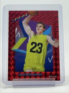 LAURI MARKKANEN 2024-25 TOPPS FINEST UNCOMMON RED GEOMETRIC 1/5 Q3882 - Picture 1 of 2