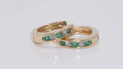 9carat 9k Gold Emerald & Diamond Set Huggie/Cuff Style Hoop Earrings 3.58grams - Image 1 of 4