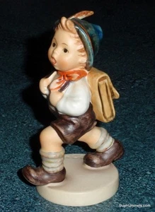 "School Boy" Goebel Hummel Figurine #82 2/0 TMK6 - Adorable Mother's Day Gift! - Picture 1 of 12