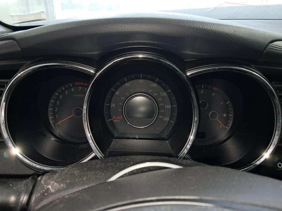 Kia Optima 2012 velocímetro medidor OEM 940012T322 gris 118 k millas usado Foto 1 de 4