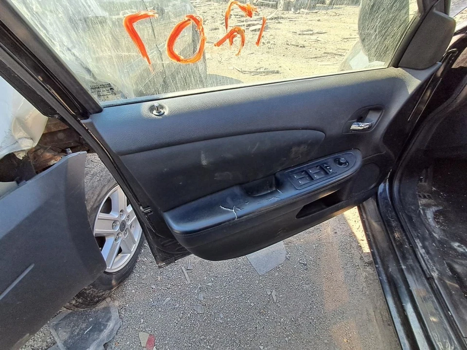 Chrysler 200 2012 conductor puerta delantera izquierda interruptor ventana usado 158 k millas Foto 1 de 1