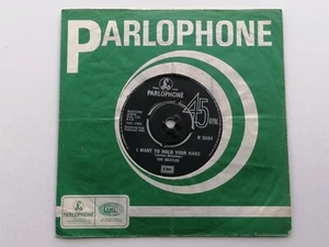 THE BEATLES UK 45  I WANT TO HOLD YOUR HAND   1974  PRESS  GRAMOPHONE CO - Bild 1 von 6