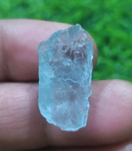 Cristal de aguamarina azul de alta calidad de 17,50 quilates tamaño crudo 23X13X9 mm piedra áspera - Imagen 1 de 6