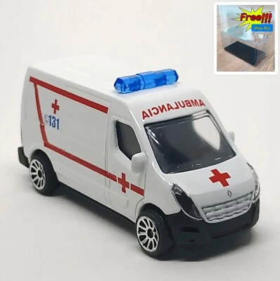 Majorette Renault Master White Ambulance 131 Ambulancia 1:66 3" no Package - Image 1 of 4