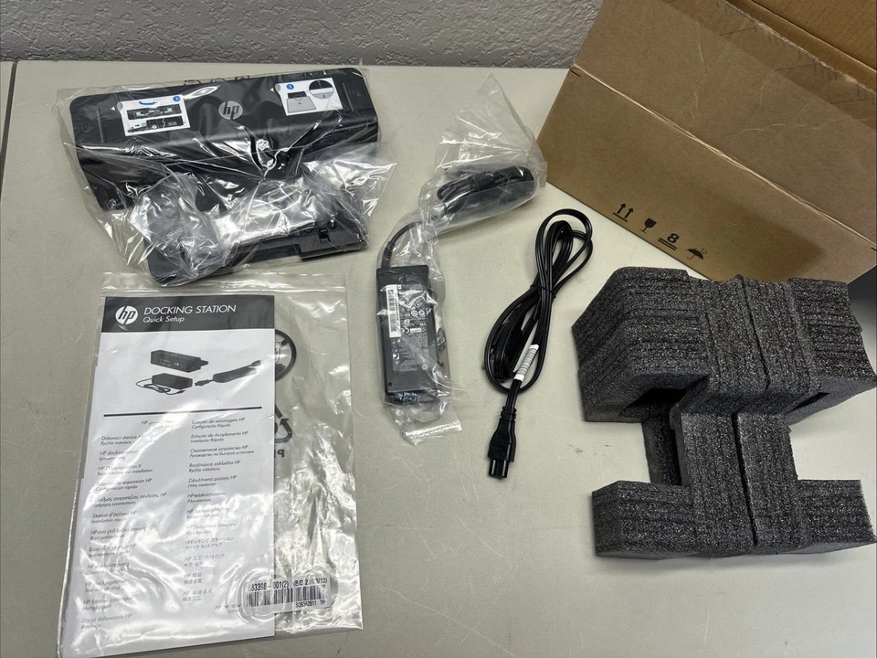 HP ~ EliteBook ProBook Dock Dockingstation Port Replikator HSTNN-I11X mit USB 3.0 - Bild 1 von 4