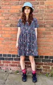 Lindo Vestido de Verano Retro Floral Indie Run & Fly Negro Boogie Bones para Mujer - Imagen 1 de 8