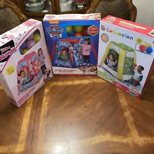 Set Of 3 Minnie Mouse Pretty In Bows Playland Inflatable Ball Pit 20 Balls - Picture 1 of 7