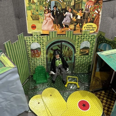 MEGO MAGO DE OZ ESMERALDA CASTILLO DE LA CIUDAD CONJUNTO CON FIGURA DE MAGO 1974 Casi Completo Foto 1 de 4