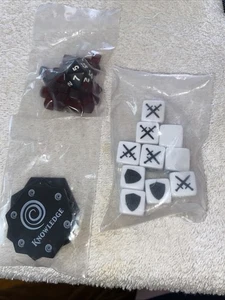 Magic The Gathering Arena of the Planeswalkers Replacement Dice Combat & Glyphs - Picture 1 of 5