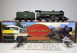 Hornby R315 BR Clase B17/4 4-6-0 Steam Loco 61662 'Manchester United' - Calibre OO - Imagen 1 de 17