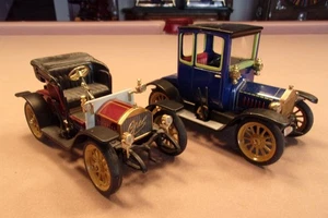 2 SCHUCO OLDTIMER AUFZIEHAUTOS SEHR SCHÖNE ORIGINAL OPEL FORD - Bild 1 von 5