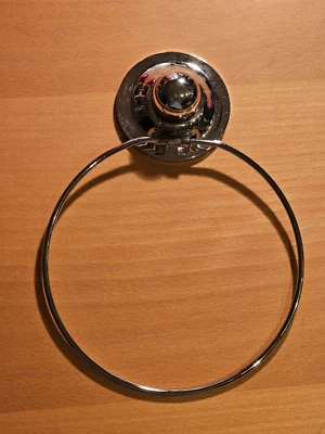 Handtuchhalter-- Ringform -- verchromt-- Vakuumtechnik--Ring für Duschkabine - Bild 1 von 3