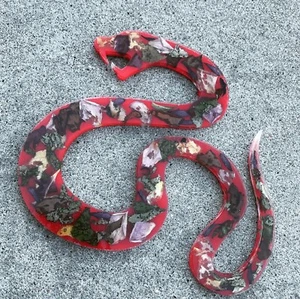 7 Inch Snake Dried Rose Petals And Leaves Wall Hanging - Picture 1 of 3
