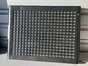 Kind LED K5 SERIES XL1000 LED Grow Light With Box Power Cord No Hangers Or Remot - Picture 1 of 10