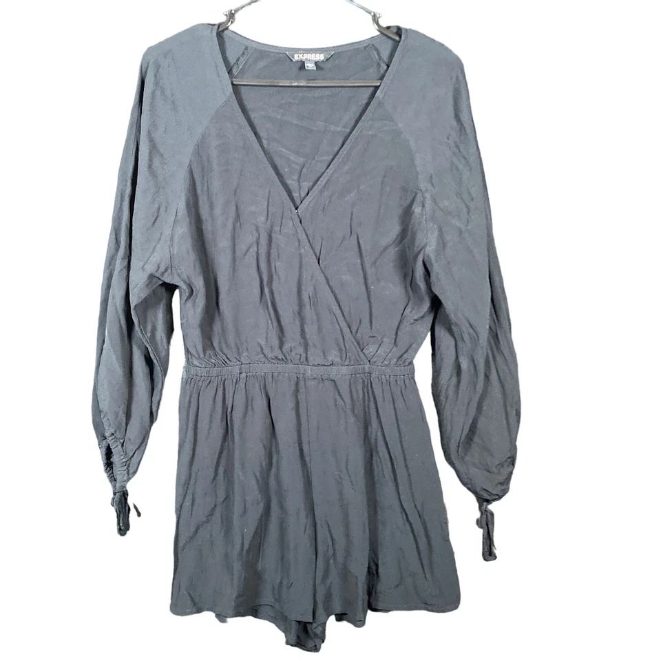 Mameluco Express para mujer negro manga larga elegante fluido 100 % rayón pequeño Foto 1 de 4