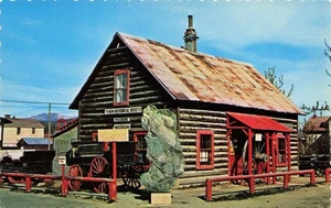 Whitehorse Yukon Canada MacBride Museum Vintage Postcard - Picture 1 of 2