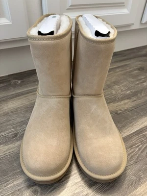 Koolaburra by UGG Sand Color Classic Short Women's Winter Boots - Size 10 - Image 1 of 4